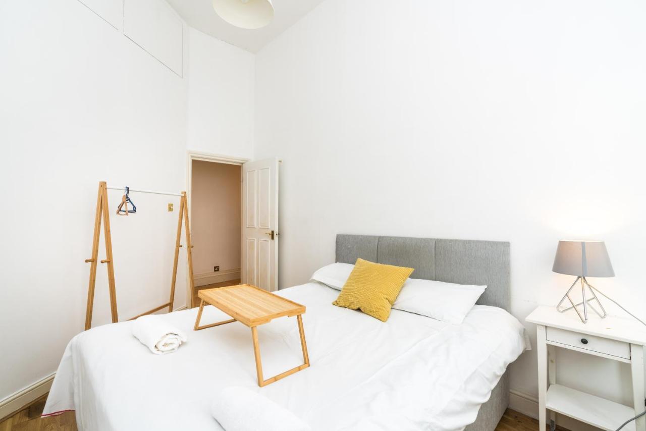 Spacious 2 Bedroom / Gloucester Road / Kensington ロンドン エクステリア 写真