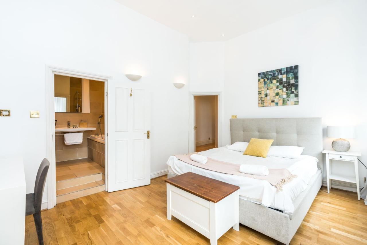 Spacious 2 Bedroom / Gloucester Road / Kensington ロンドン エクステリア 写真