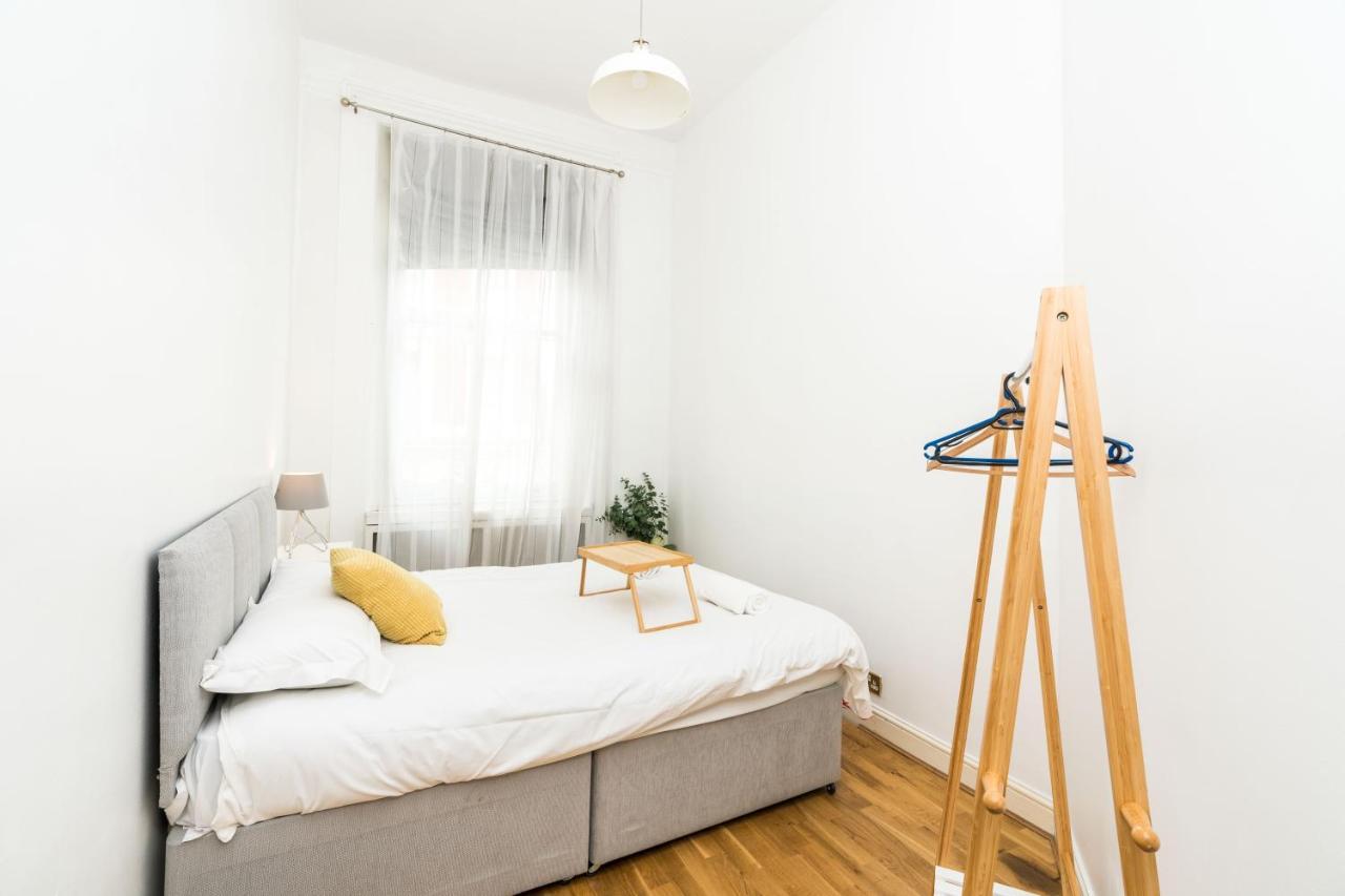 Spacious 2 Bedroom / Gloucester Road / Kensington ロンドン エクステリア 写真